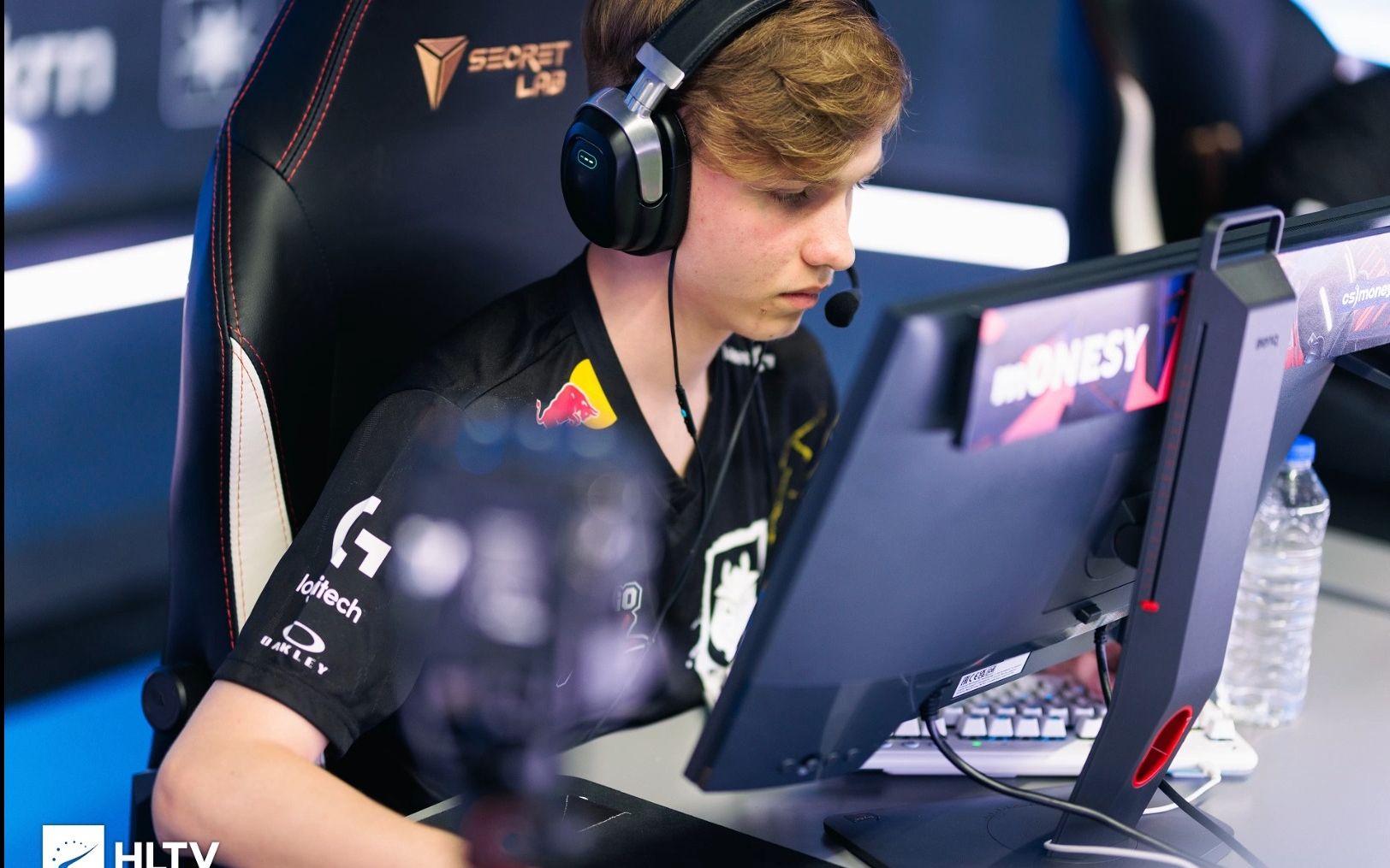 何尝不是每 何尝不是每