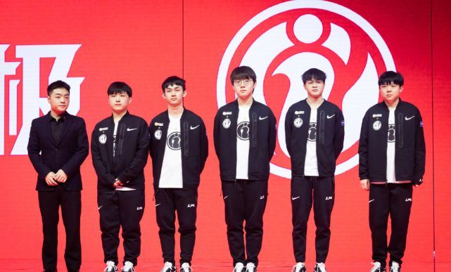 年加盟利物 年加盟利物